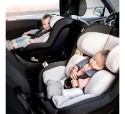 HAUCK IPro Kids I-Size Autostoel - Caviar 9 HAUCK IPro Kids I-Size Autostoel - Caviar -Little Happy Winkel hauck ipro kids i size autostoel caviar 3